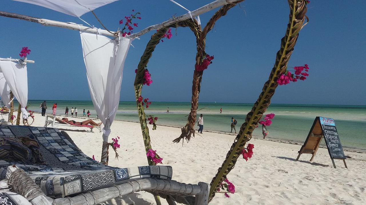Nyumba Ya Afrika Bed & Breakfast Watamu Exterior photo