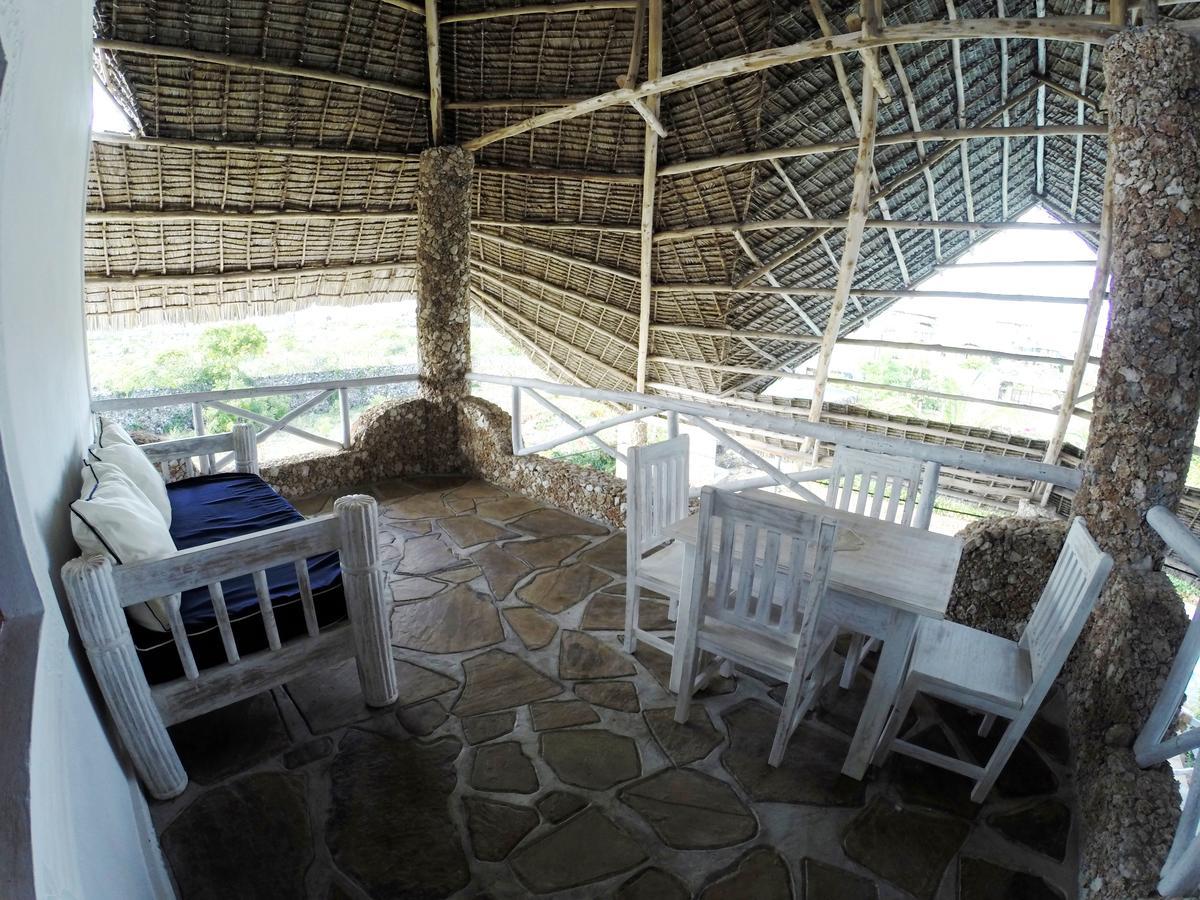 Nyumba Ya Afrika Bed & Breakfast Watamu Exterior photo