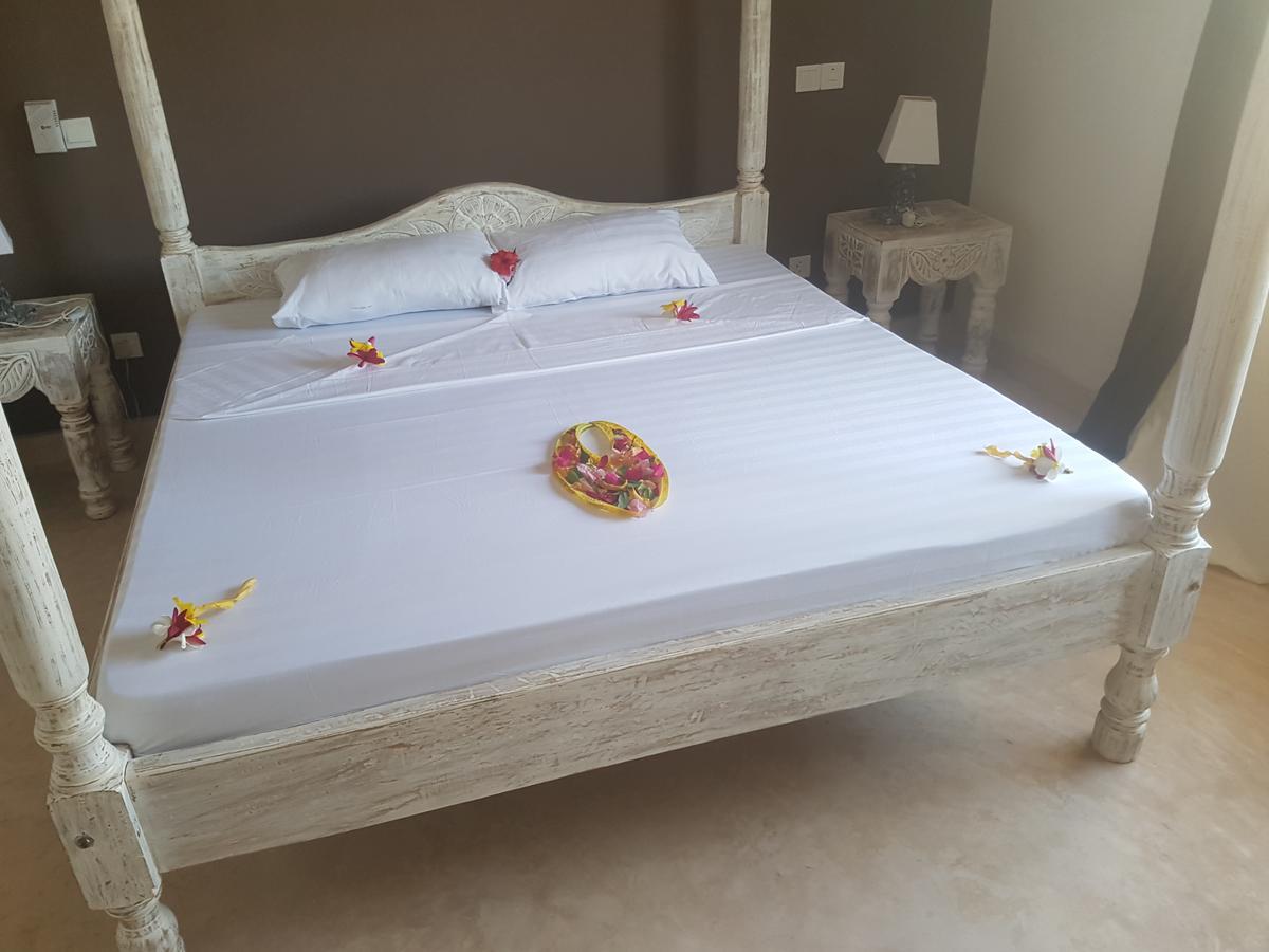 Nyumba Ya Afrika Bed & Breakfast Watamu Exterior photo