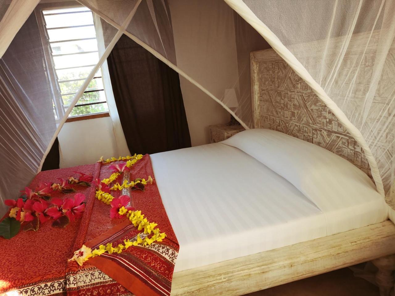 Nyumba Ya Afrika Bed & Breakfast Watamu Exterior photo